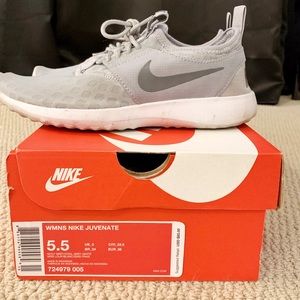 Nike Women’s Juvenate Running Shoe